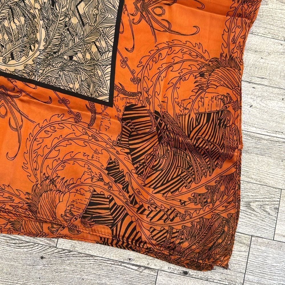 Colorblock Vine Print Scarf NWT - Picture 6 of 6